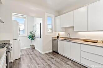 189 College Ave unit 3 in San Francisco, CA - Foto de edificio - Building Photo