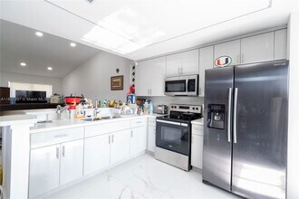 9502 Southwest 151 Court in Miami, FL - Building Photo - Building Photo