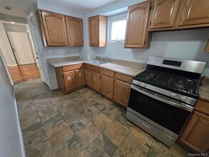 115-29 198th St in Queens, NY - Building Photo - Building Photo