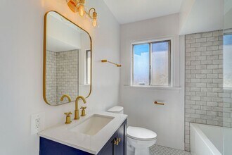 2909 Cimarron St in Los Angeles, CA - Building Photo - Building Photo