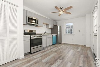 373 Washington St, Unit 2 in Cambridge, MA - Building Photo - Building Photo