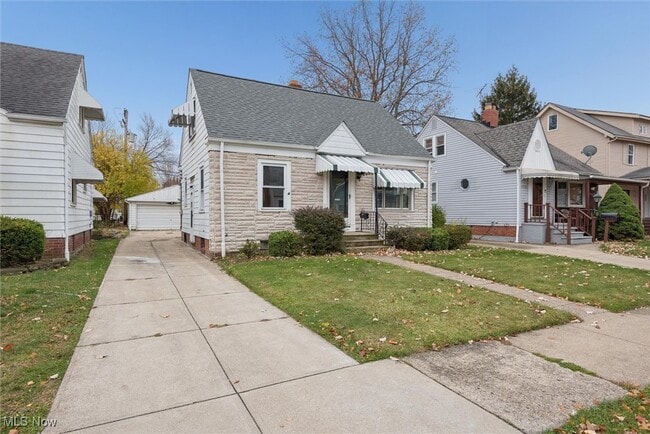 21750 Westport Ave in Euclid, OH - Building Photo - Building Photo