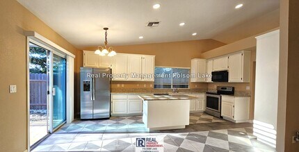 3910 Magnolia Hills Dr in El Dorado Hills, CA - Building Photo - Building Photo