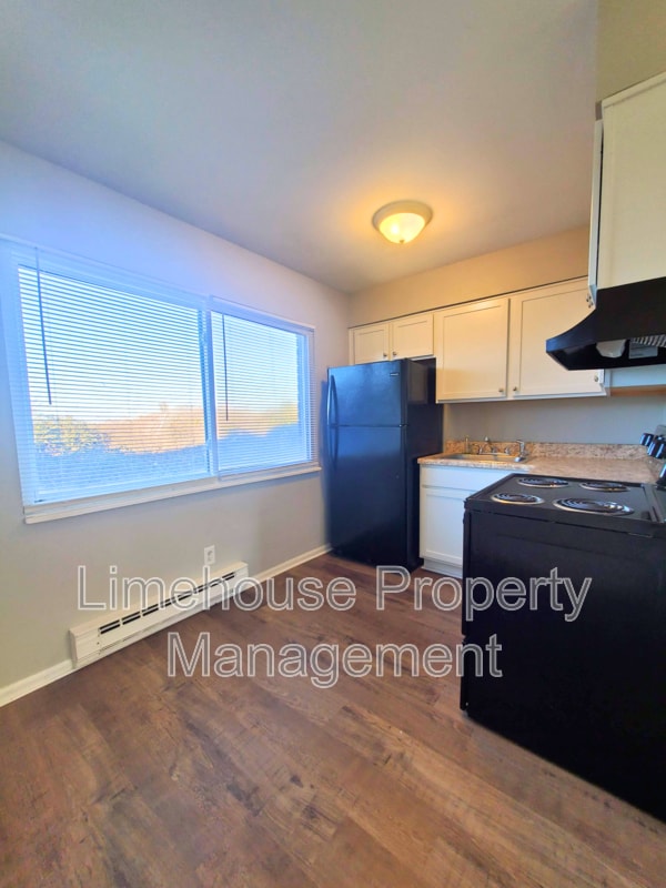 property at 2642 E Ocean View Ave
