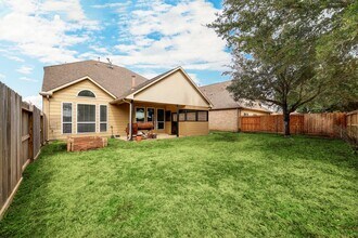 6631 Larocke Trail in Sugar Land, TX - Building Photo - Building Photo