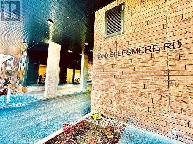 1350 Ellesmere Rd in Toronto, ON - Building Photo - Building Photo