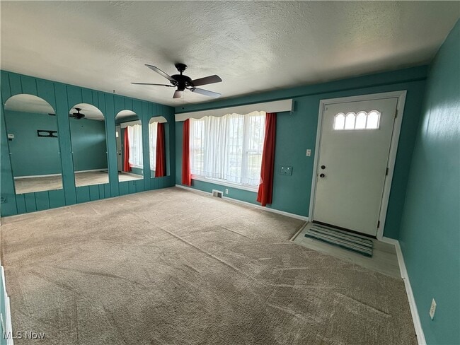 11329 Gabriella Dr in Parma, OH - Building Photo - Building Photo