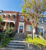 228 Ascot Pl NE in Washington, DC - Building Photo