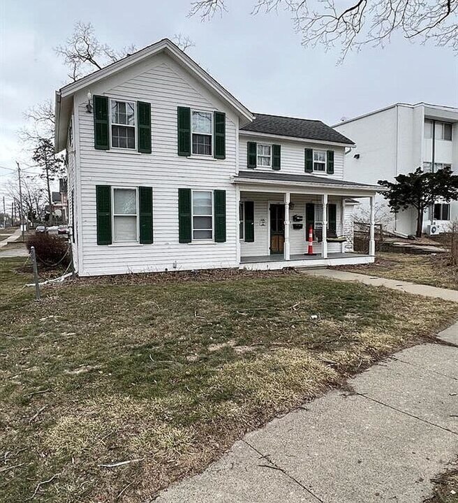 501 W Forest Ave in Ypsilanti, MI - Building Photo