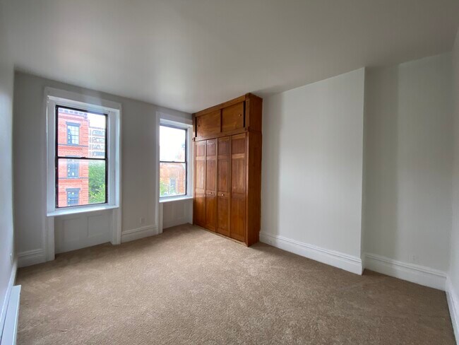 207 15th St in Jersey City, NJ - Building Photo - Building Photo