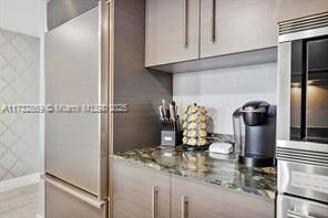 485 Brickell Ave, Unit # 4309 in Miami, FL - Foto de edificio - Building Photo