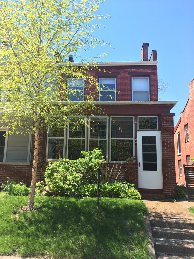 property at 421 Summit St