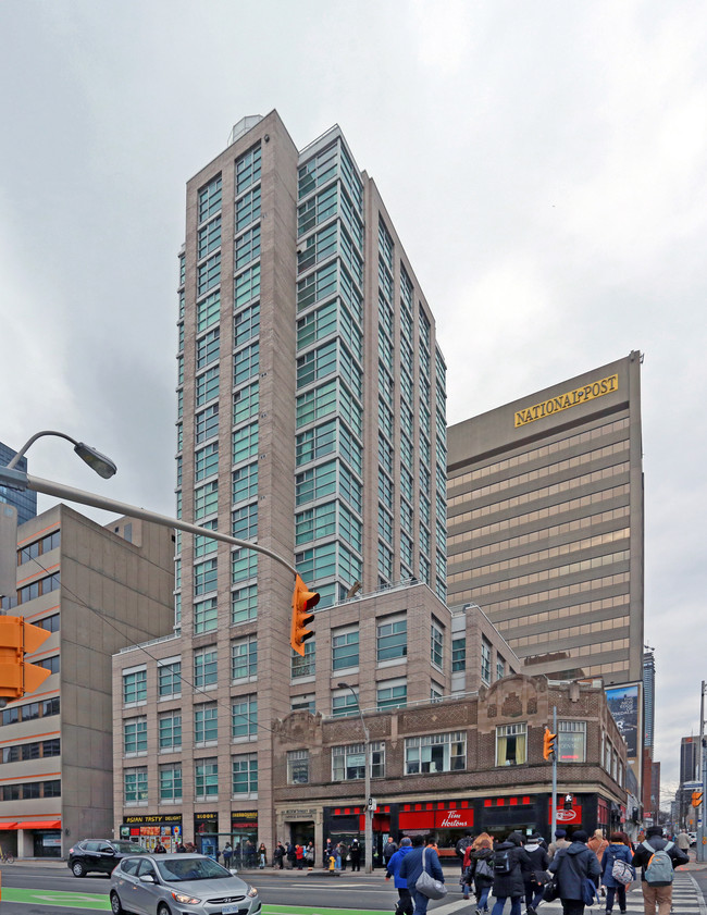 407-409 Bloor St E