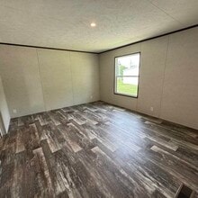 509 W Terry Dr in New Castle, IN - Building Photo - Building Photo