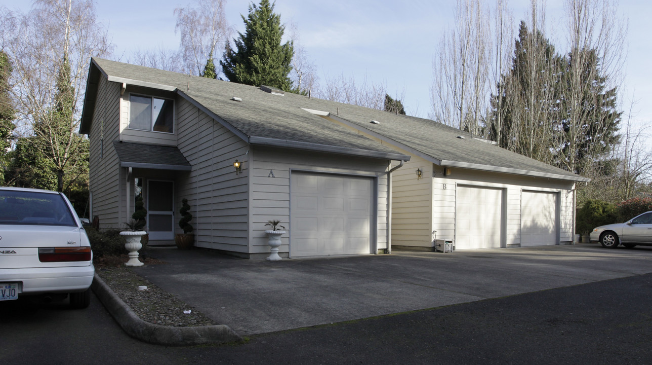 5102 Nicholson Rd in Vancouver, WA - Building Photo