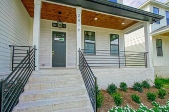 2416 Prentiss Ave in New Orleans, LA - Foto de edificio - Building Photo
