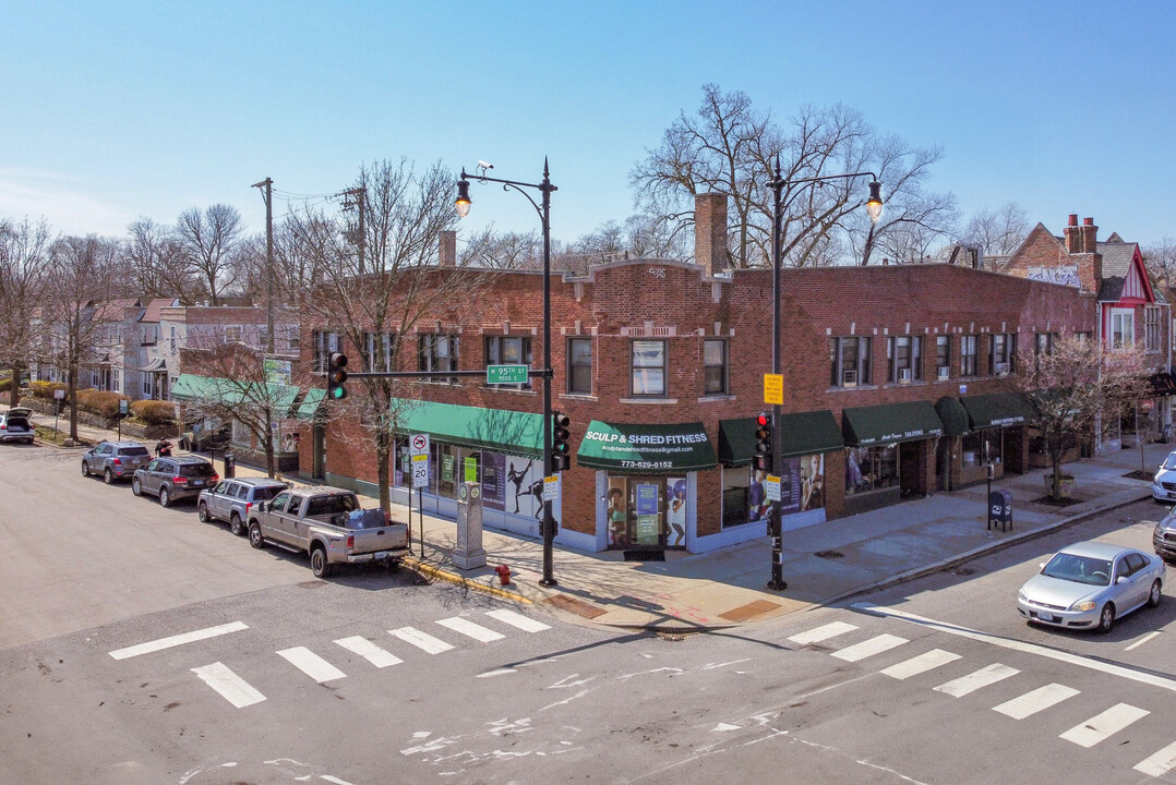 1749 W 95th St in Chicago, IL - Building Photo