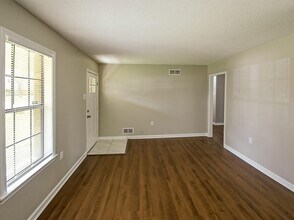 6834 Sycamore Hill Dr in Bartlett, TN - Building Photo - Building Photo