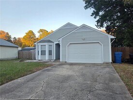 258 Doyle Way in Virginia Beach, VA - Building Photo