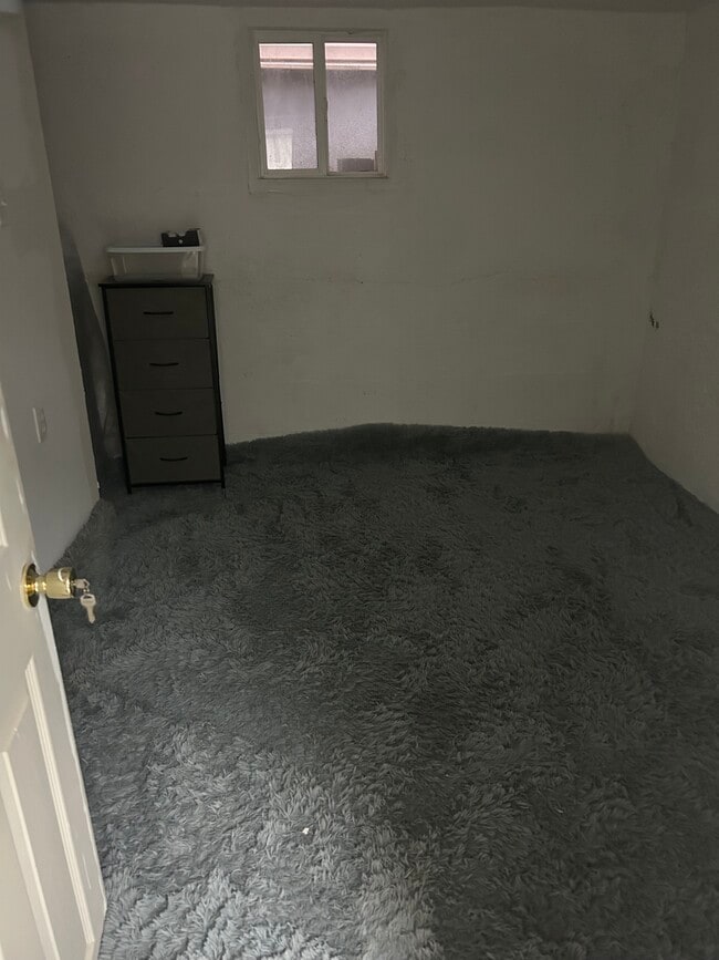 property at 264 Howe Ave