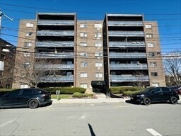 32 Whites Ave in Watertown, MA - Building Photo