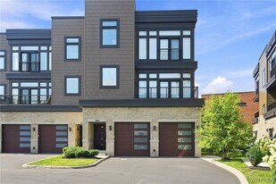 264 Lakefront Blvd in Buffalo, NY - Building Photo