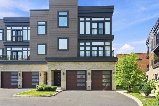 property at 264 Lakefront Blvd