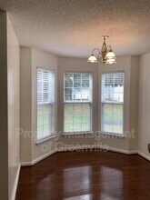 8 Valley Glen Ct in Greer, SC - Building Photo - Building Photo