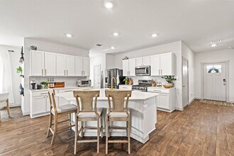112 Wichita River Rd in Hutto, TX - Building Photo - Building Photo