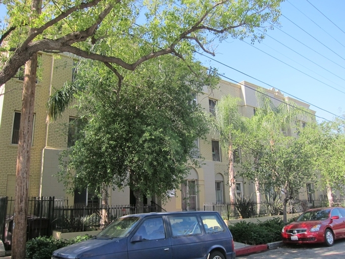 Elk Villas in Glendale, CA - Foto de edificio