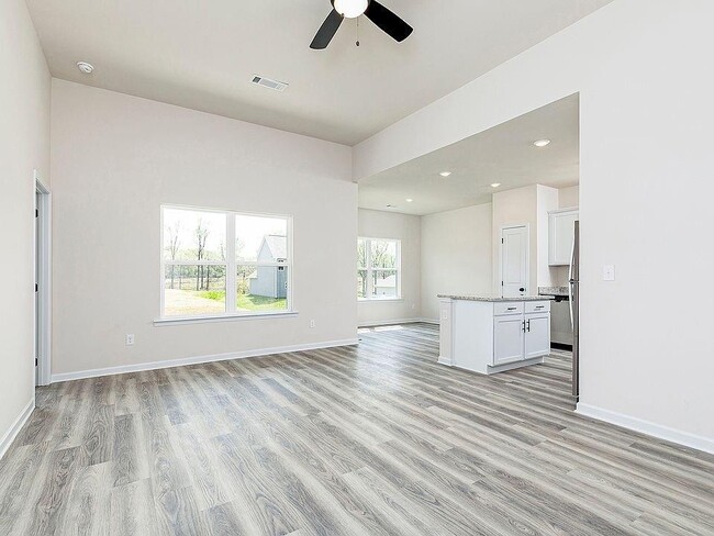 property at 412 Egret Ct