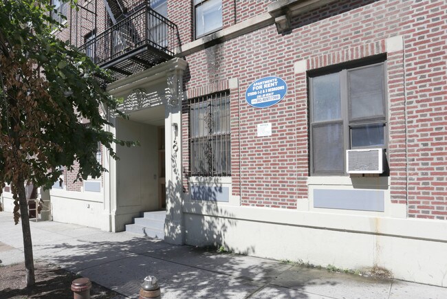 1604 Bedford Ave in Brooklyn, NY - Building Photo - Building Photo