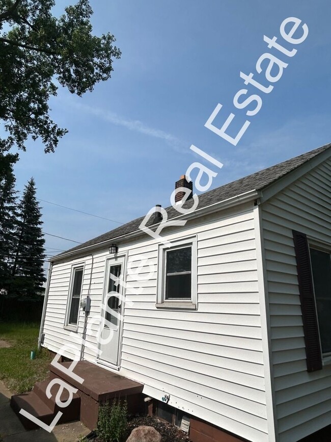 2723 Eldora Dr in Toledo, OH - Building Photo - Building Photo