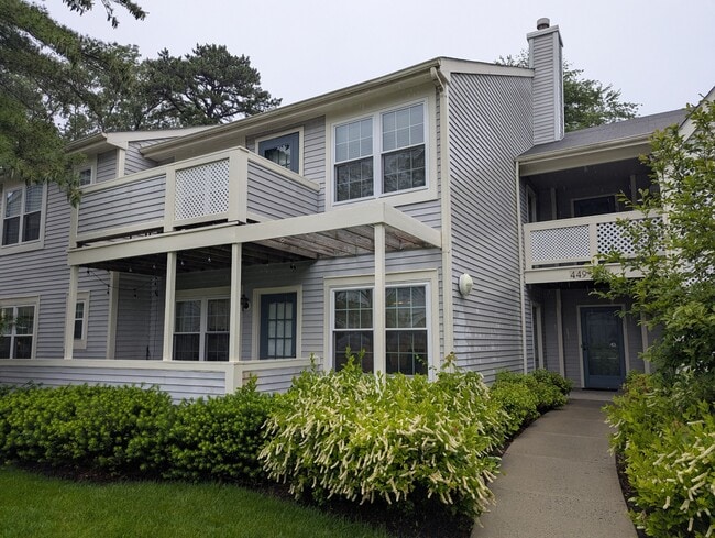 449 Magnolia Ct