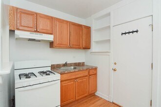 2617.5 N Spaulding Ave in Chicago, IL - Building Photo - Building Photo