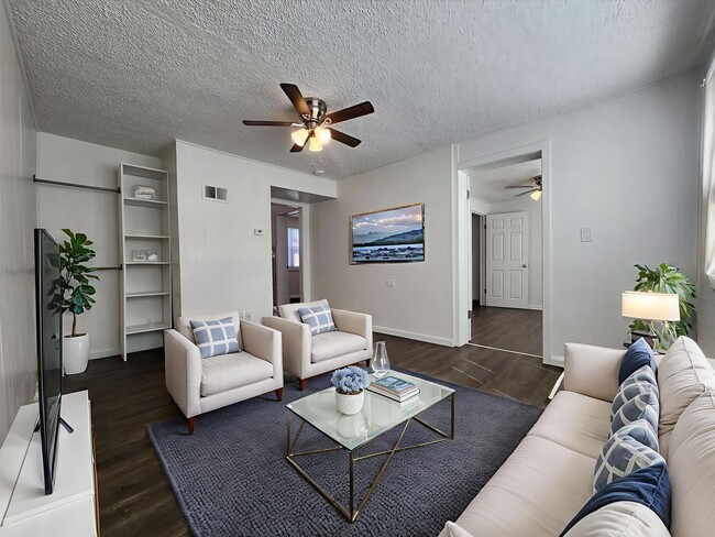 property at 409 W Routt Ave