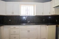 5302 Anzio Rd photo'