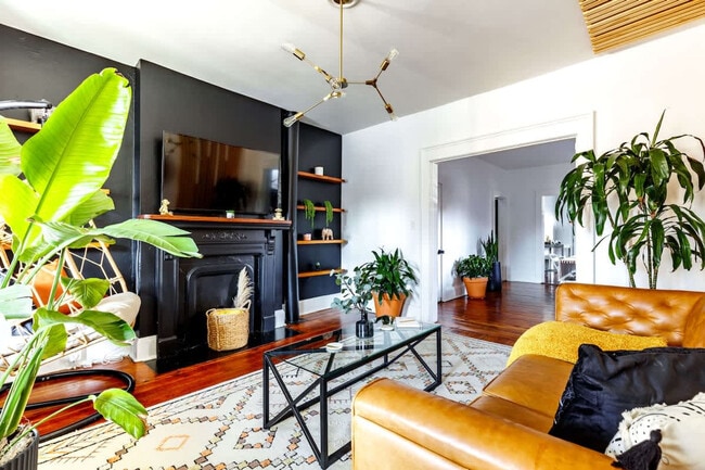 74 E Prescott St in Columbus, OH - Building Photo - Building Photo