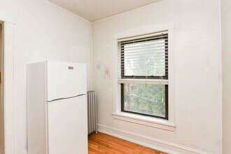 2649.5 N Spaulding Ave in Chicago, IL - Building Photo - Building Photo