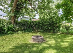 414 Prince David Dr in O'Fallon, MO - Building Photo - Building Photo