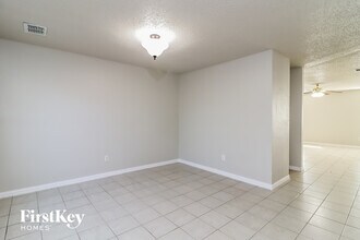 3913 Fox Run Dr in Fort Worth, TX - Building Photo - Building Photo