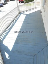 58 Saunders St in Boston, MA - Building Photo - Building Photo