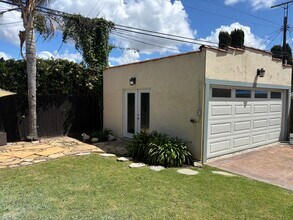 1248 S Rimpau Blvd, Unit 1248 in Los Angeles, CA - Building Photo - Building Photo