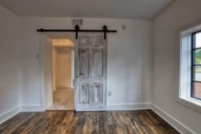 1122 NE Wellman Ave in Huntsville, AL - Building Photo - Building Photo