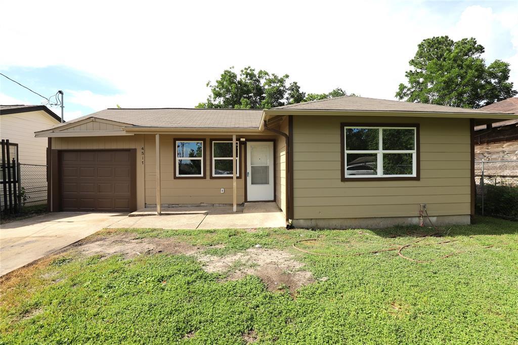 4517 Brinkley St in Houston, TX - Building Photo