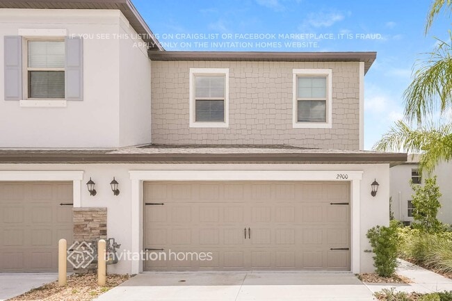 2900 Coach Manors Way