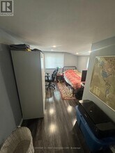 28 Oxford St W in London, ON - Building Photo - Building Photo