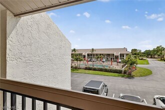 13170 White Marsh Ln in Ft. Myers, FL - Building Photo - Building Photo