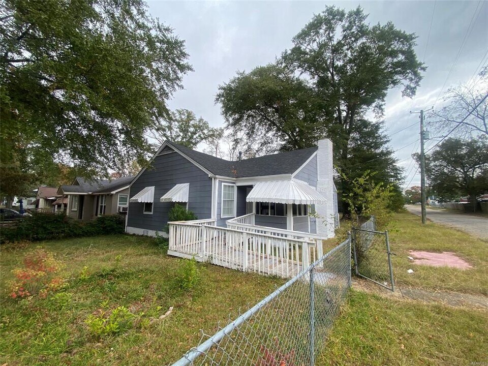 3577 Whiting Ave in Montgomery, AL - Building Photo