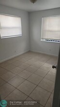 2860 SW 1st St in Fort Lauderdale, FL - Building Photo - Building Photo